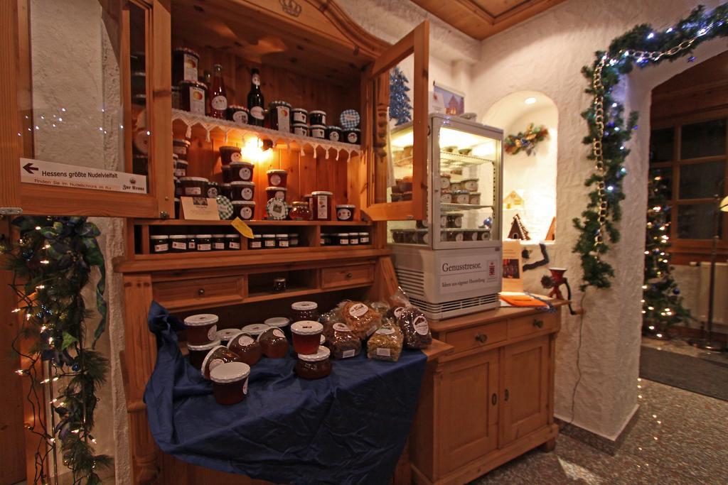 Hotel Zur Krone Ronneburg  Extérieur photo
